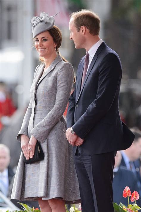 Leontine gräfin von schmettow 'royal talk' über die. Kate Middleton First Public Appearance During Second ...