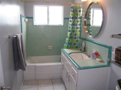 I hated the way they clashed with everything. 30 cool pictures of old bathroom tile ideas