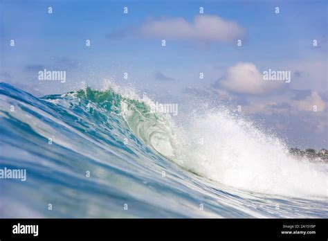 Ocean Wave High Resolution Stock Photography And Images Alamy