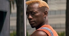 Why Demolition Man Was One of the Best Action Movies of the 1990s