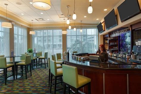 Hilton Garden Inn Tampa Airport Westshore Updated 2017 Prices And Hotel