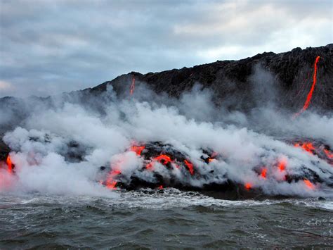 Lava Versus Ocean What Happens When The Two Meet Awesome Photo Alert