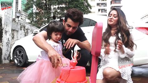 Mahi Vij Celebrate Her Daughter Tara Bhanushalis Birthday With Media Youtube
