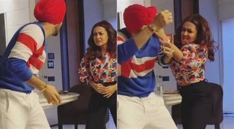 Neha Kakkar And Rohanpreet Singhs Fight Video Goes Viral Watch Video Television News The