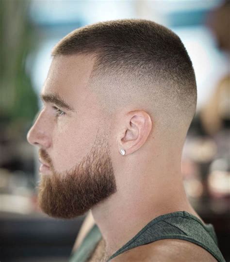 15 Awesome Military Haircuts For Men Cabelo Curto E Barba Cabelo Militar Cabelo Curto Com Barba