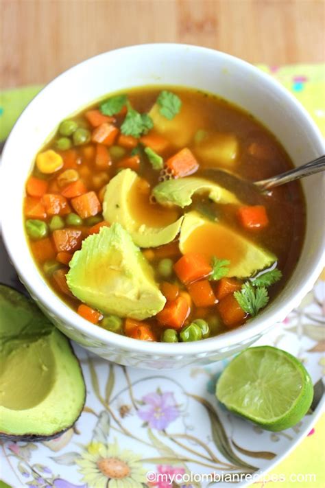 Sopa de verduras, una receta básica, sencilla y muy reconfortante. Sopa de Verduras (Vegetable Soup) | My Colombian Recipes