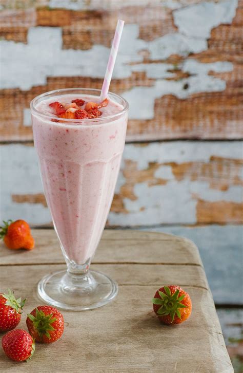 Gezonde Energieboost Milkshake Van Aardbeien Met Yoghurt Recept