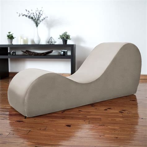 Symons Yoga Chaise Lounge Chaise Lounge Sofa Beige Lounge Chair