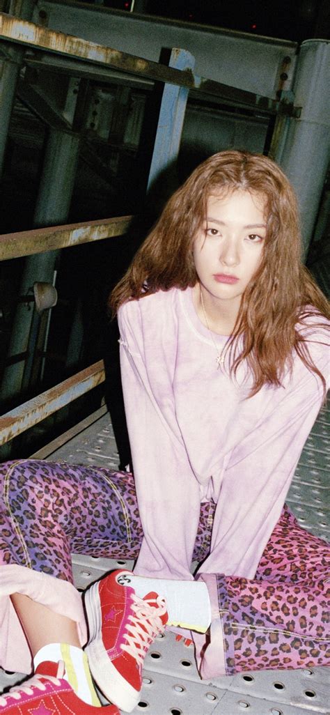 May 16, 2021 may 16, 2021 iPhonexpapers.com-Apple-iPhone-wallpaper-hs71-red-velvet-girl-night-kpop-seulgi