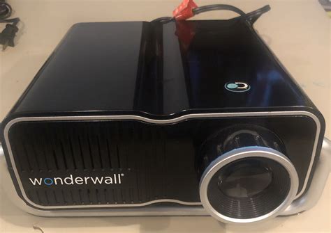 Used Discovery Wonderwall Expedition Entertainment Lcd Projector Ebay