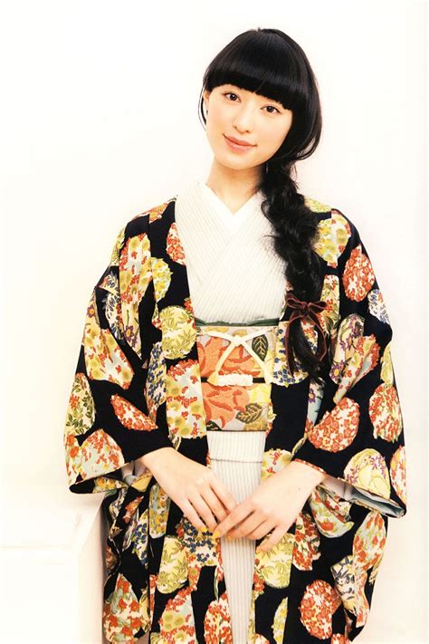 Nipponia Nippon Kimono Fashion Japanese Traditional Dress Japan Dress