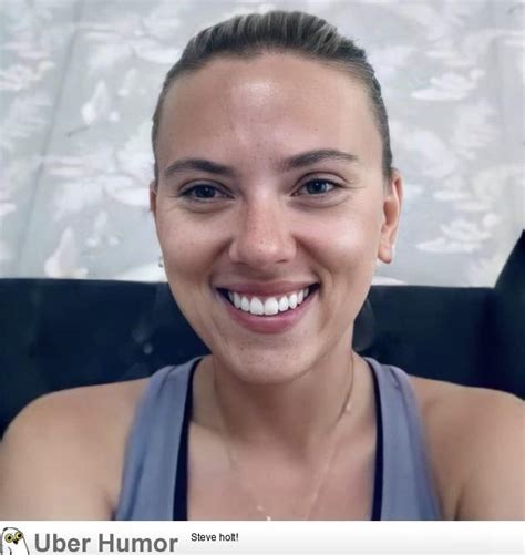 Scarlett Johansson Taking A Photograph Without Makeup 2020 Funny