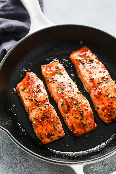 Just 12 minutes in the oven and it emerges perfectly. How to Cook Salmon in the Oven - Primavera Kitchen