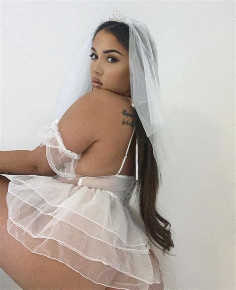 Have You Ever Fucked A Big Booty Bride HAPPY BOOTY