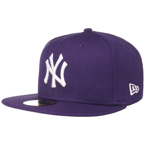 New era is the brand of choice for headwear in the worlds of sport, fashion, music and entertainment. 59Fifty MLB Basic NY Cap by New Era - 42,95