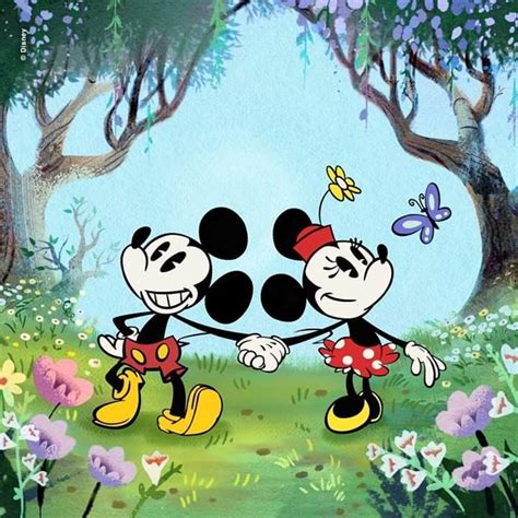 Pin By July Hz On Mickeyandminnie Mickey Mouse Art Minnie Mouse Pictures Mickey Mouse Pictures