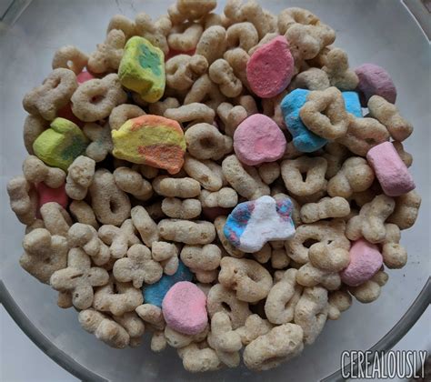 Review Lucky Charms With Magical Unicorn Marshmallows Cerealously