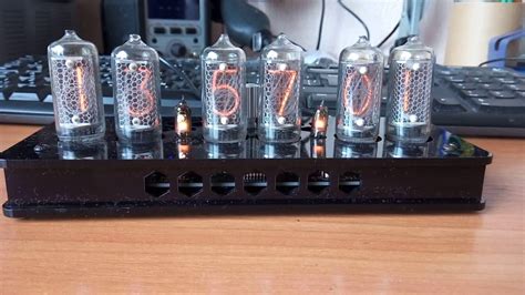 In 8 2 Nixie Clock Spinning Numbers Youtube