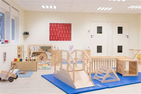 Formation Montessori Pour Les Enfants De 0 à 3 Ans En Microcrèche En