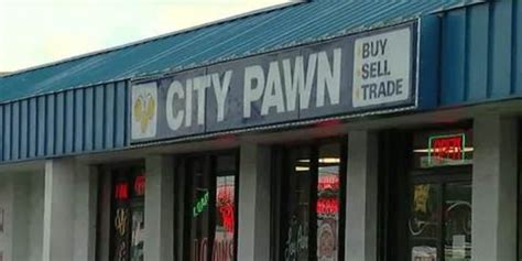20 Year Old Draws Two Guns On Pawn Shop Owner Is Then Shot And Killed