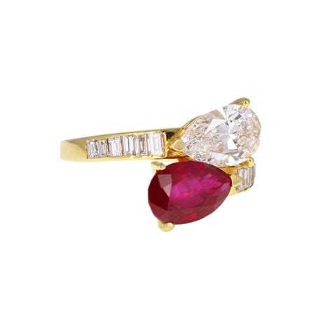 Pear Shaped Burma Ruby Diamond Toi Et Moi Gold Ring For Sale At 1stdibs