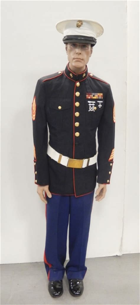 Sold Price Wwii Marine Corps Gunnery Sgt Uniform December 5 0115 10