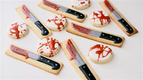 There's also an effect of how smooth the surface are, but that only appears to effect the uniformity of the splatter, for example comparing glass (which is extremely smooth) to asphalt. Knife And Blood Splatter Cookie Tutorial For Halloween ...