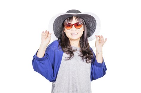 Pretty Woman Wearing Hat And Sunglass Stock Image Image Of Fashion