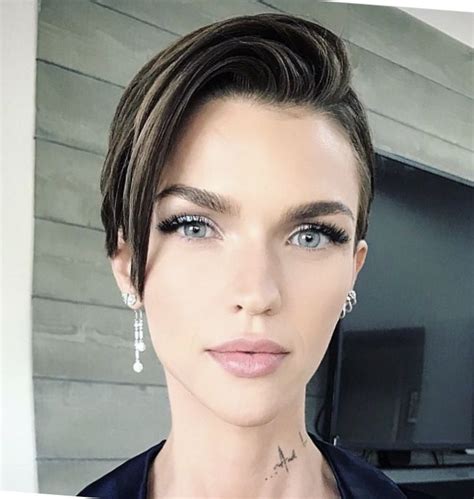 If She Becomes Even More Pretty Ill Doubt Shes Real Ruby Rose Hair Ruby Rose Haircut Rose Hair