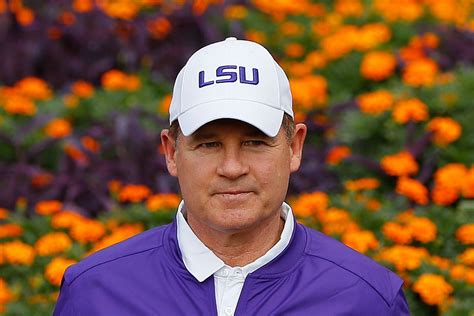 Les Miles Reached Settlement With Former Lsu Student Report The Athletic