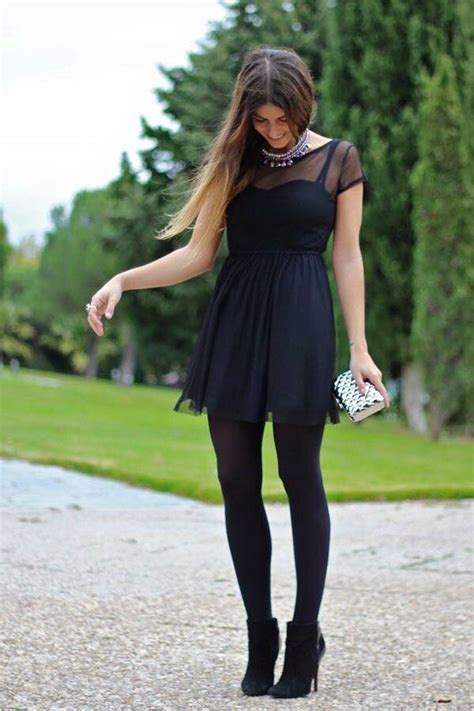 Black Opaque Tights With A Dress Outfits Vestidos