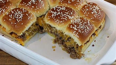 Cheeseburger Sliders On Hawaiian Rolls How To Video Whip It Like Butter
