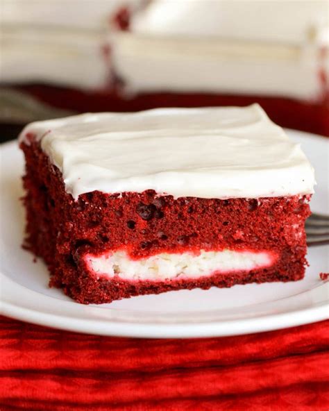 Red Velvet Cheesecake Cake Top Recipes Food