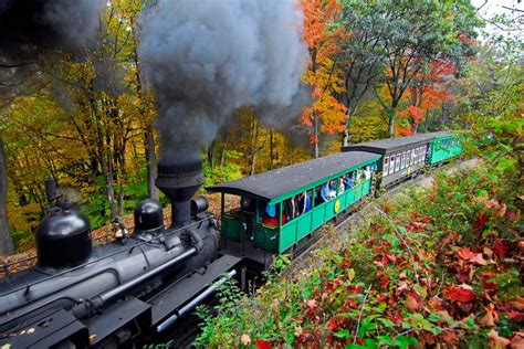 The 8 Most Scenic Train Rides In America Gac