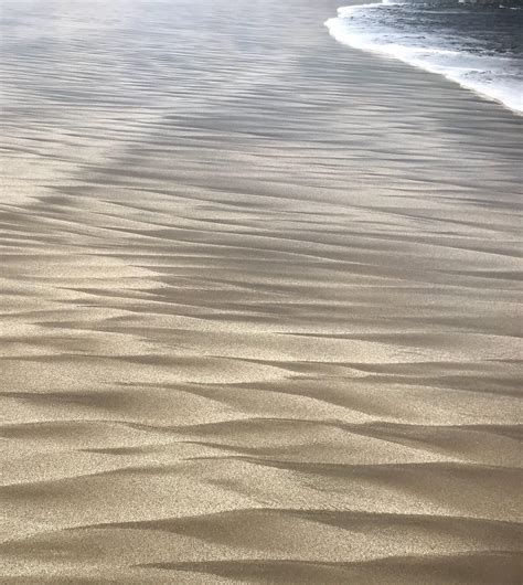 Flat Sand At The Beach Looks Like Sand Dunes Rconfusingperspective