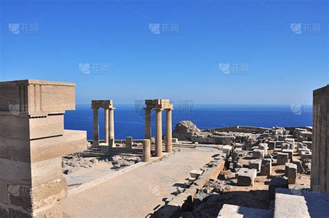 希腊罗德岛林多斯卫城的历史建筑元素和圆柱