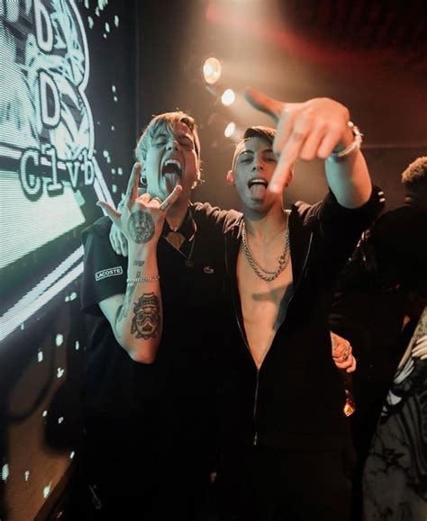 Flow más ancho que la 9 de julio☄ • contenido diario y de calidad en ⏩ @universoduki. khea con duki | Cantantes, Mejores fotos, Raperos