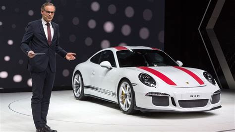 New Porsche 911r Revealed The Purists Choice Porsche New Porsche
