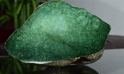 Jade Crystal Healing Properties How To Work With It And More My