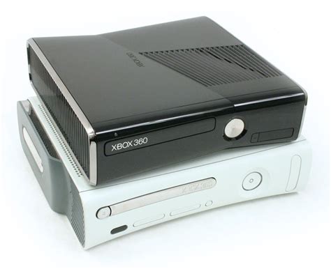 Xbox 360 Slim Vs Xbox 360 A Quick Hands On Comparison Digital Trends