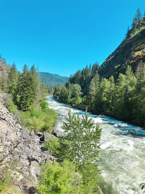 Wenatchee River Wa Wenatchee River Outdoor Outdoors Outdoor Games