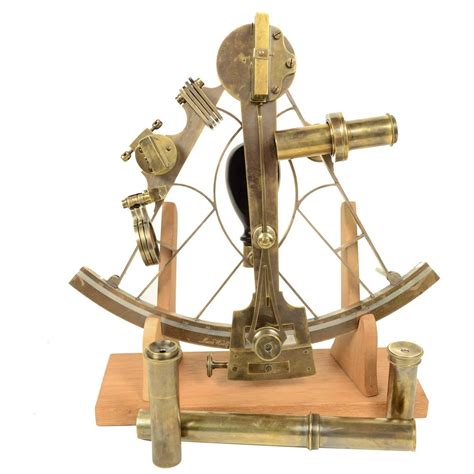 english brass sextant made in the second half of the 19th century at