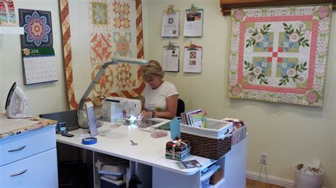 My Sewing Room Tour The Crafty Quilter Quilt Sewing Room Sewing Room