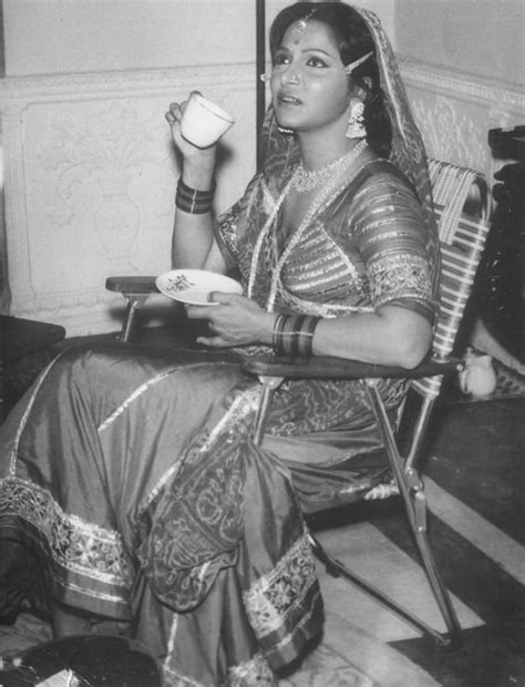 just 30 vintage photos of waheeda rehman that are an ode to her timeless beauty
