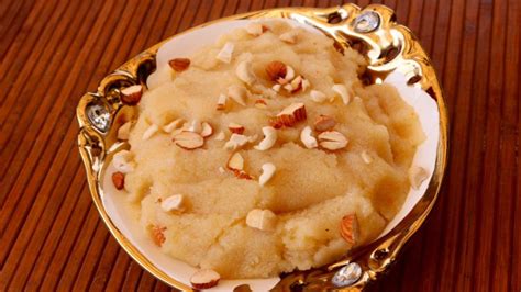 Sooji Halwa Recipe Enjoy Best Soft And Savory Indian Sweet