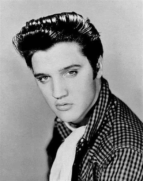 Elvis In The 50s Elvis Joven Elvis Y Priscilla Elvis Presley