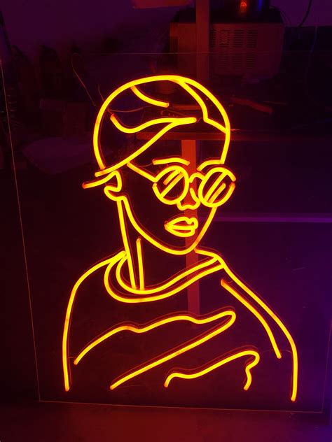 Aesthetic Neon Sign Art 1536x2048 Download Hd Wallpaper Wallpapertip