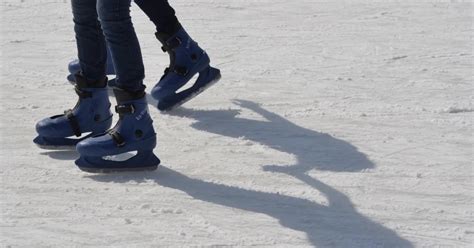 Navidad Cdmx Otro Año Sin Pista De Hielo Gratuita En El Zócalo Pero Sí En Iztapalapa Infobae