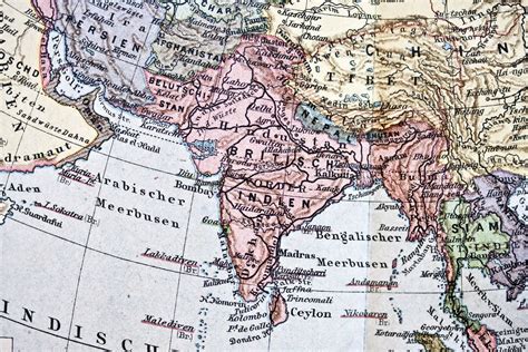 Ancient Map Of India — Stock Photo © Ibphoto 3994054