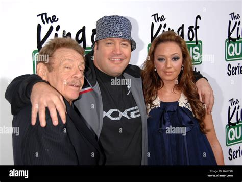 Jerry Stiller Kevin James And Leah Remini The King Of Queens Wrap